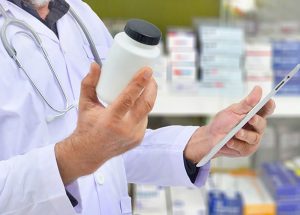 học điều dưỡng có bán thuốc được không